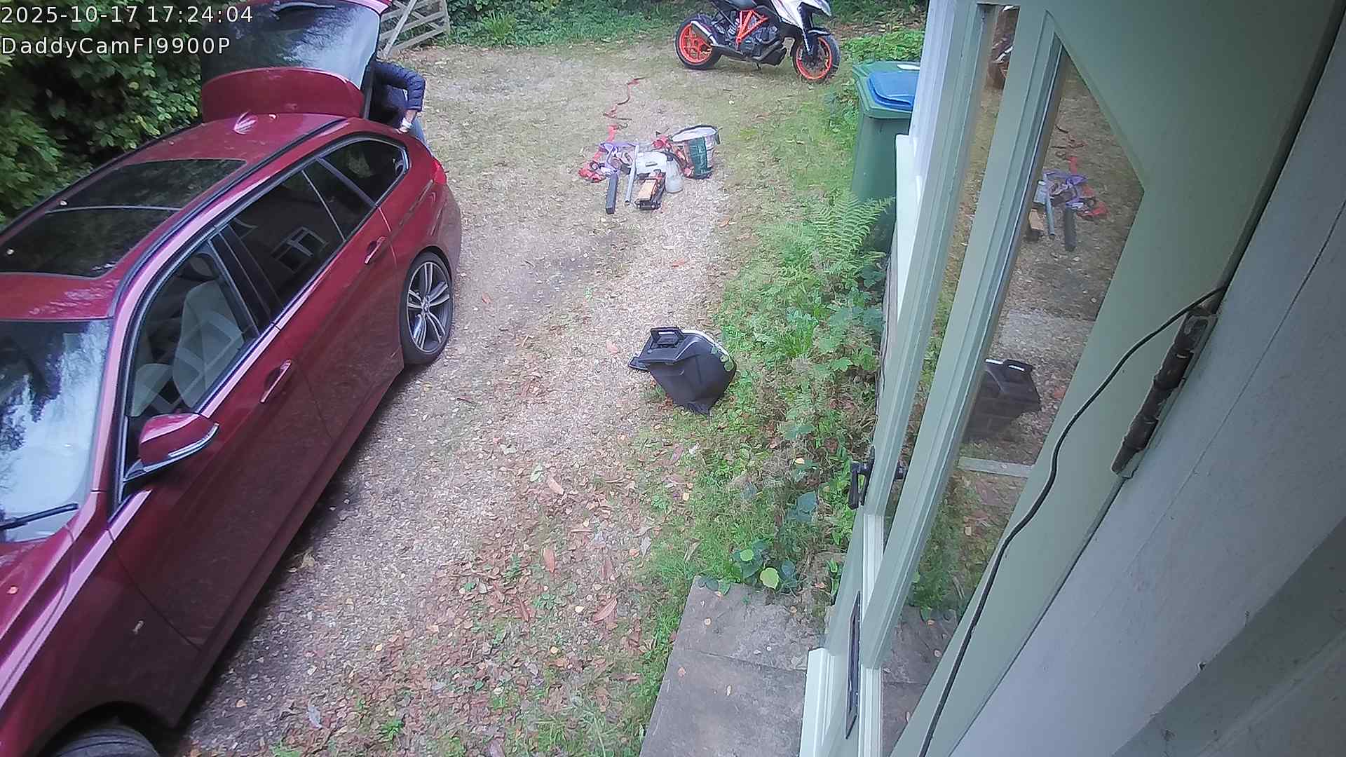 DaddyCam image:1931 DaddyCam image:1931